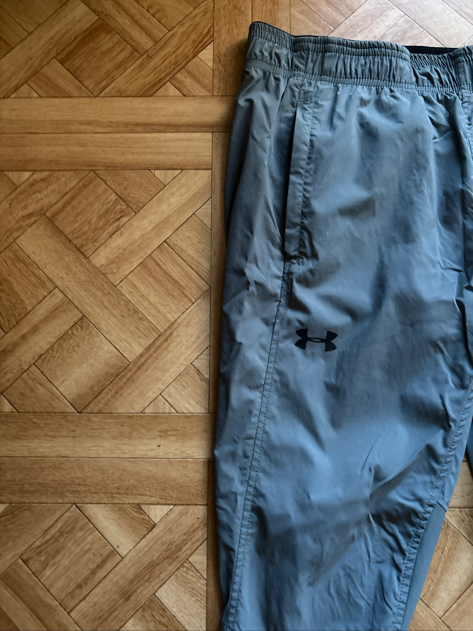 Bas under hybrid – photo 2